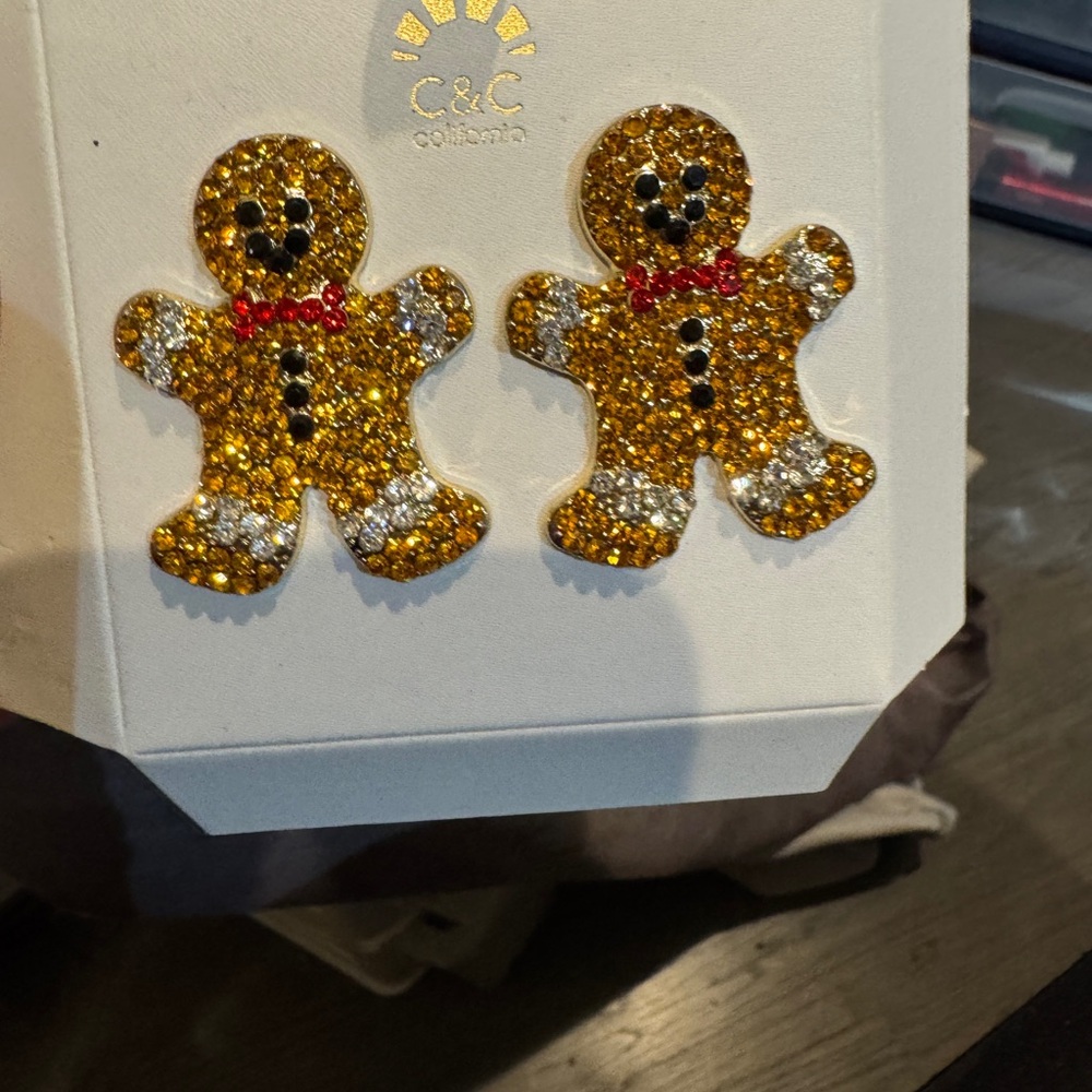 C&C of california pierced Gingerbread earrings - Picture 2 of 5